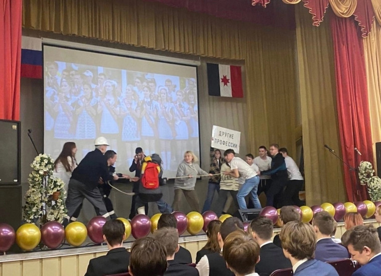 2 марта школа 12 г. Воткинска собрала учащихся нефтяных классов из разных уголков нашей республики..